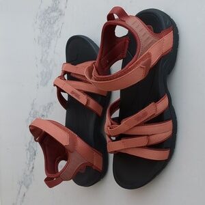 Teva Tirra Size 8 Women's Sandals
